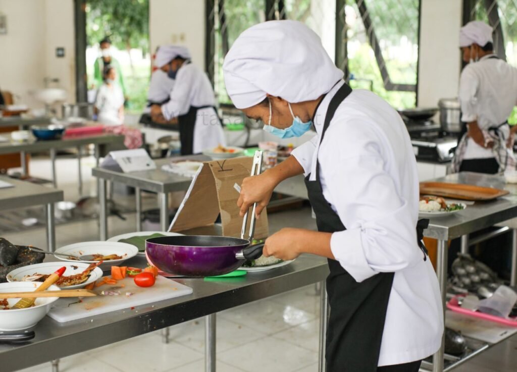 SNI Bukan Sekadar Regulasi, Mahasiswa IPB Diajak Memahami Budaya Mutu di Industri Pangan - WartaRakyat.net