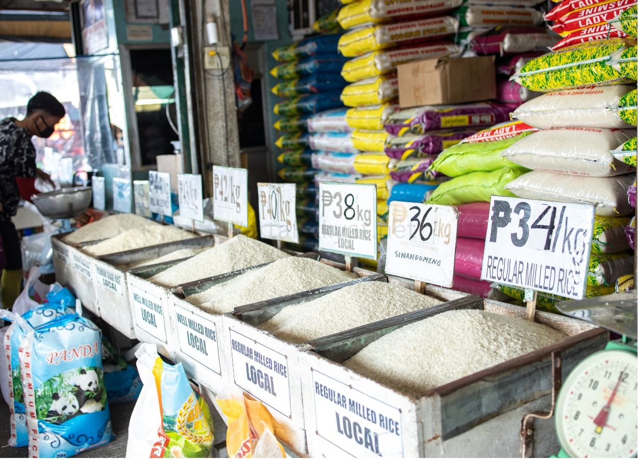 BPS Catat Harga Beras Medium dan Premium Kembali Naik - WartaRakyat.net
